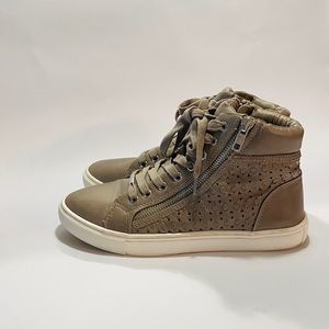 Taupe Steve Madden Eiris High Top Sneakers